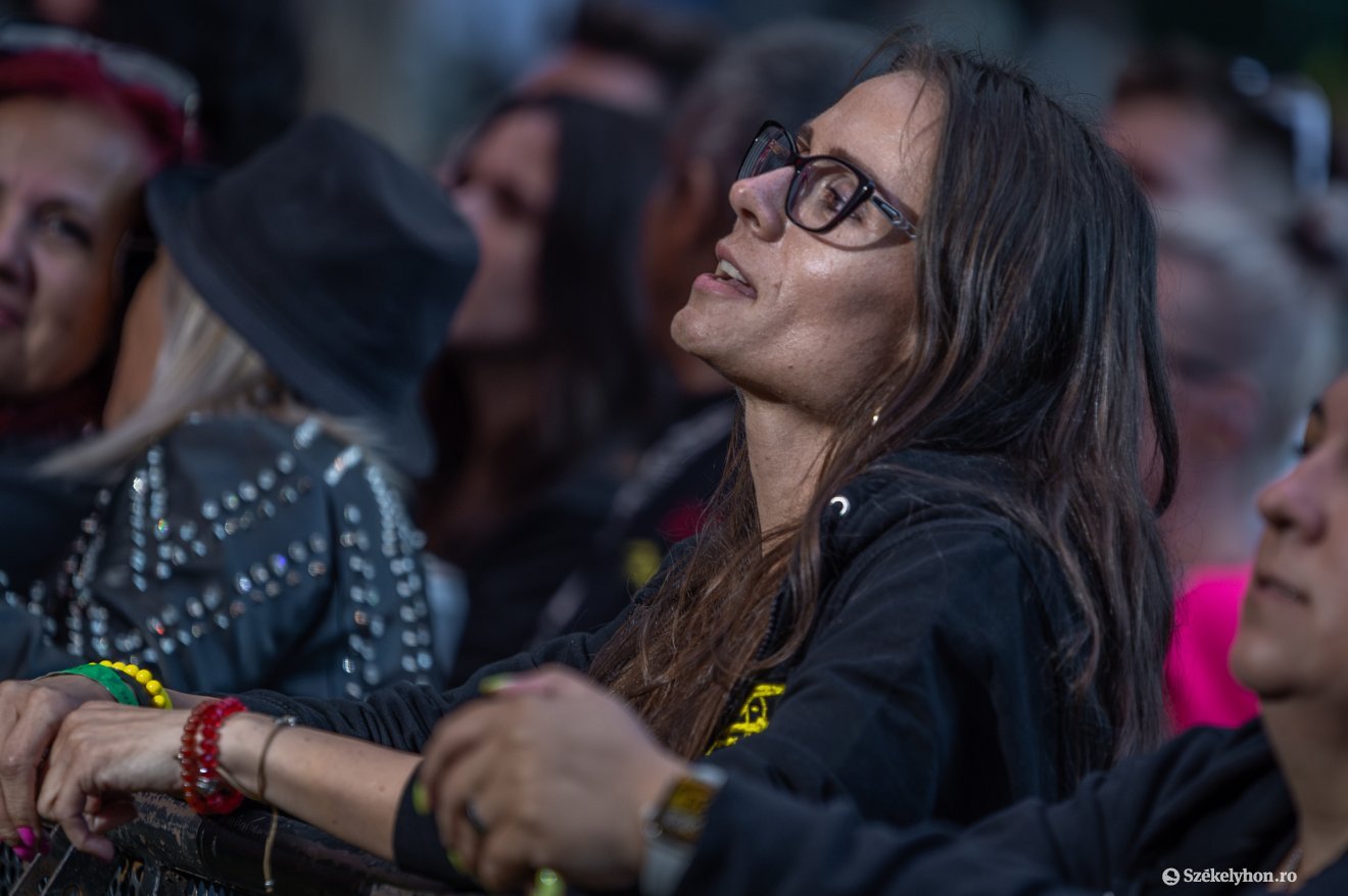&bullet;  Fotó: Pinti Attila