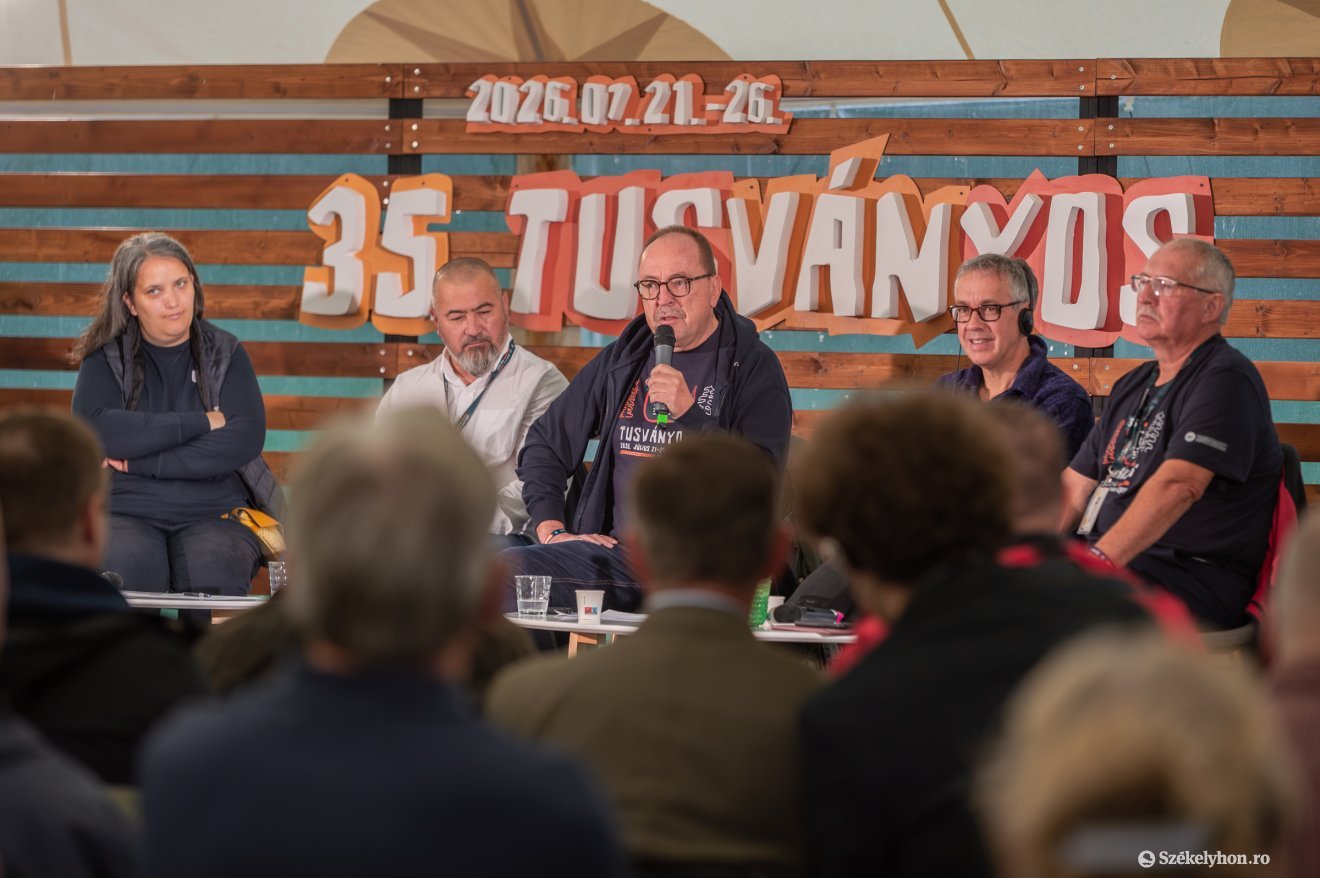 &bullet;  Fotó: Pinti Attila