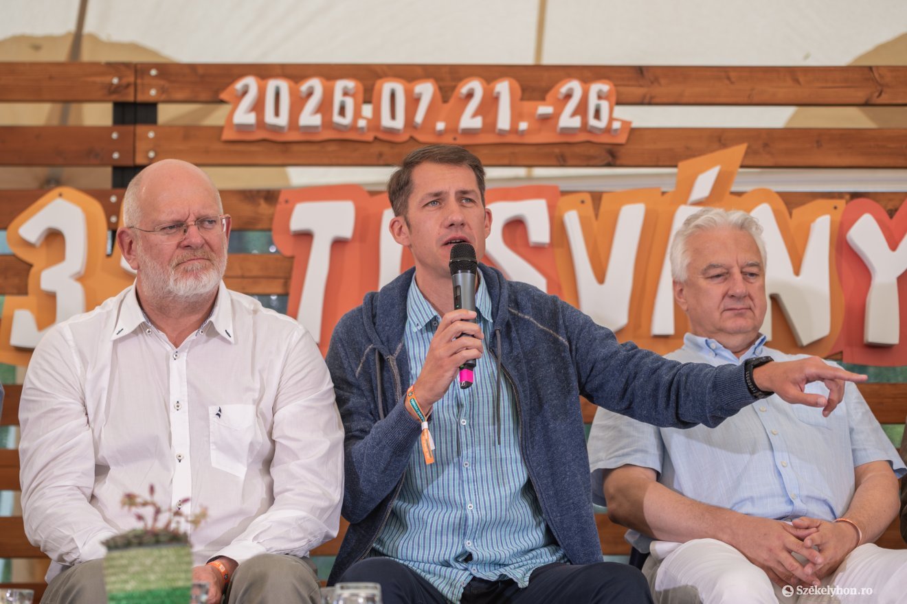&bullet;  Fotó: Pinti Attila