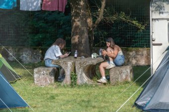 A megemelkedett árak mellett dilemmákkal is járt a büdzsé beosztása a fiatalok számára Tusványoson