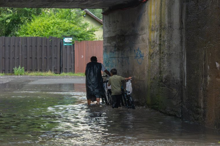Rövid időre a víz lett az úr Csíkszeredában