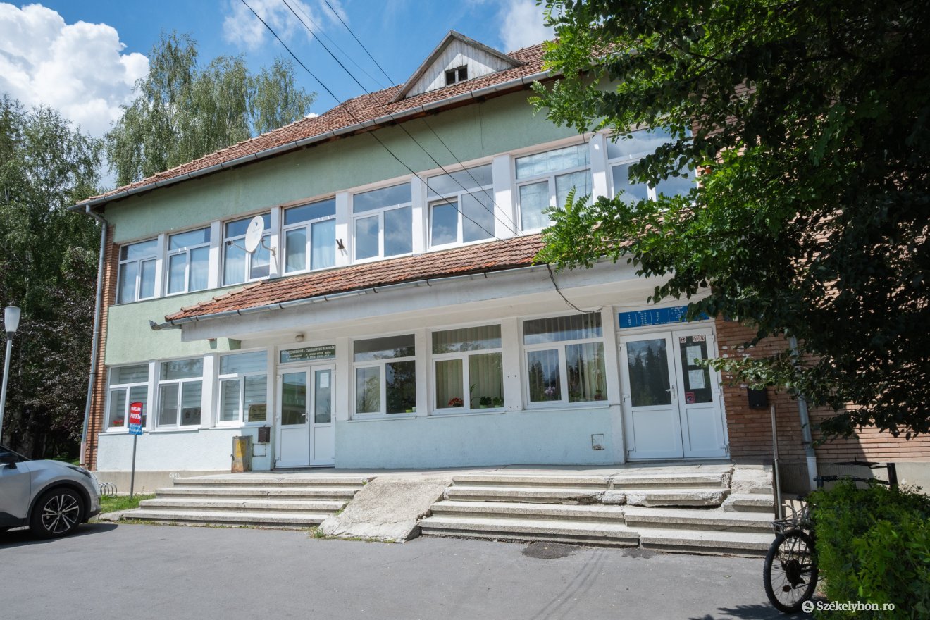 &bullet;  Fotó: Borbély Fanni