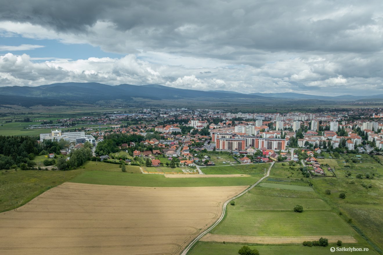 A PUZ lehetővé teszi a csíkszeredai kórház második alternatív megközelítését is. &bullet;  Fotó: Pinti Attila
