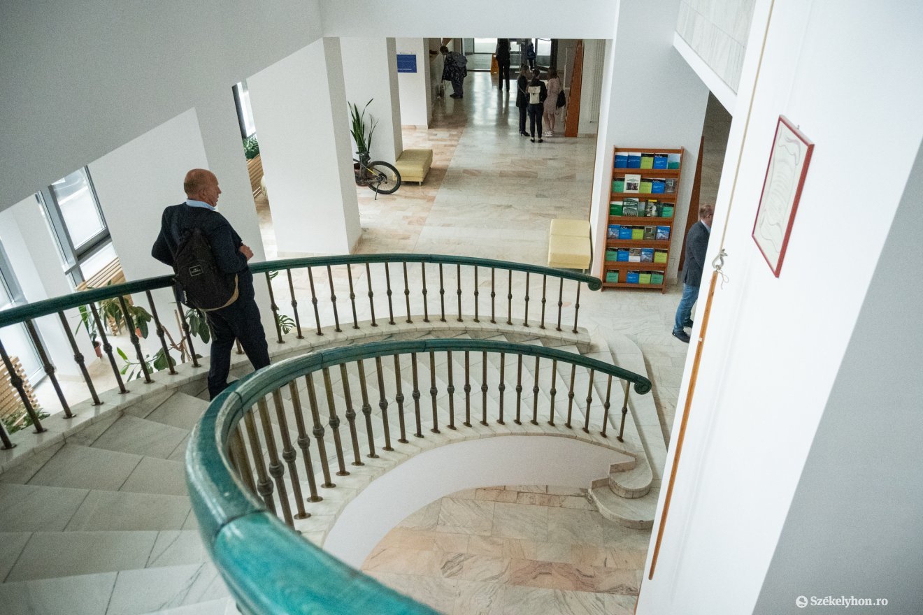 &bullet;  Fotó: Borbély Fanni