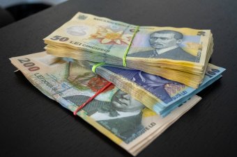 Hitelintézeti dolgozónak adta ki magát – több mint húszezer lejes kárt okozhatott egy fiatal