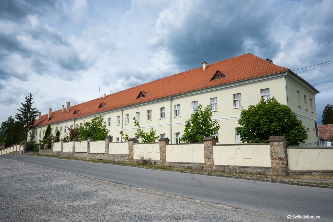 &bullet;  Fotó: Borbély Fanni