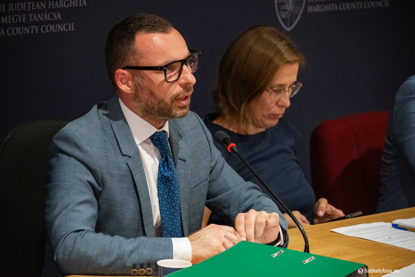 &bullet;  Fotó: Borbély Fanni