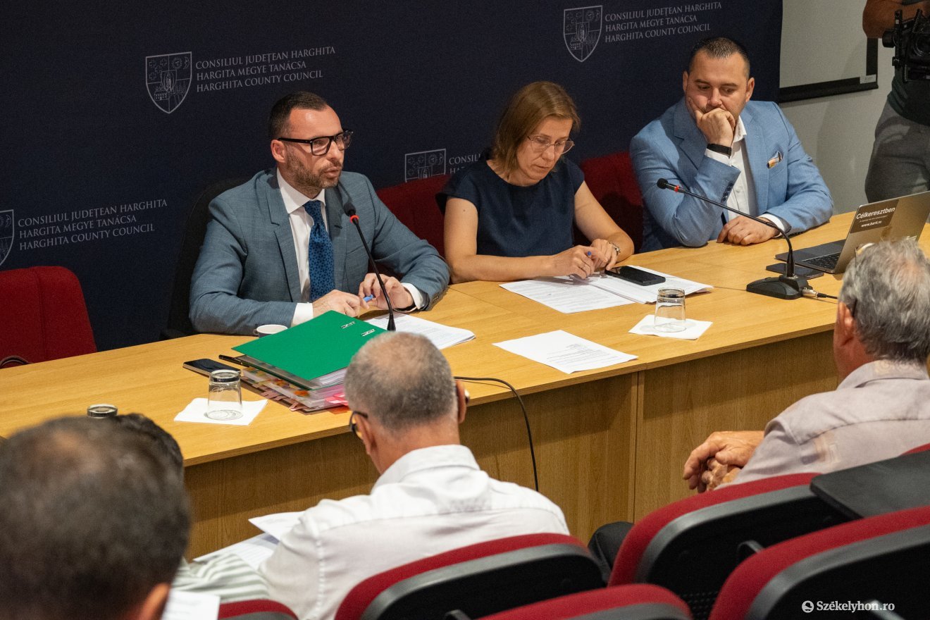 &bullet;  Fotó: Borbély Fanni