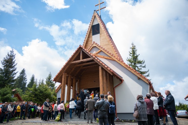 A Szentháromság titka és a közösség ereje találkozott Büdösfürdőn
