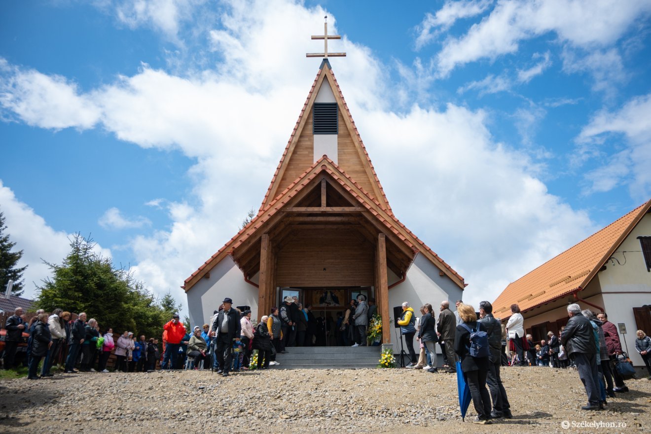 &bullet;  Fotó: Borbély Fanni