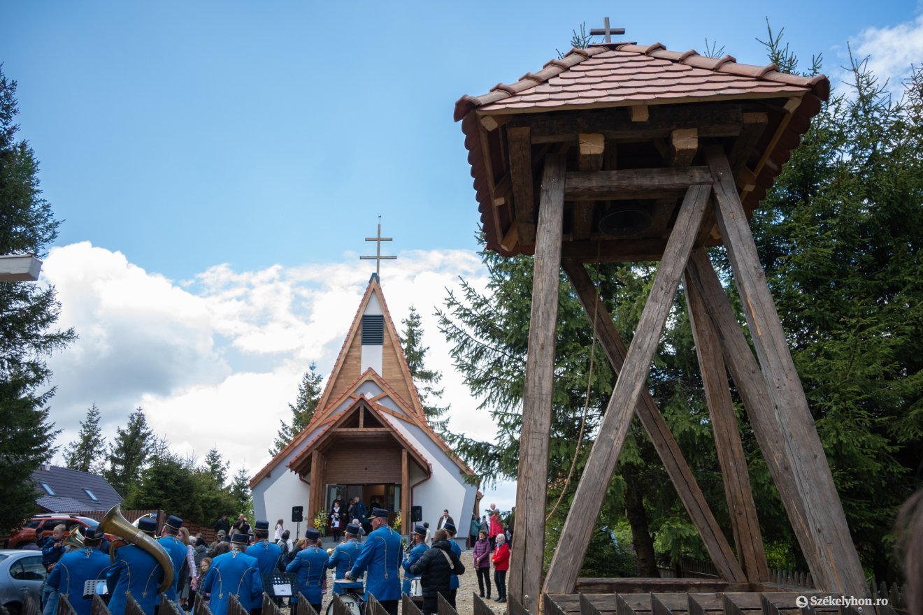 &bullet;  Fotó: Borbély Fanni