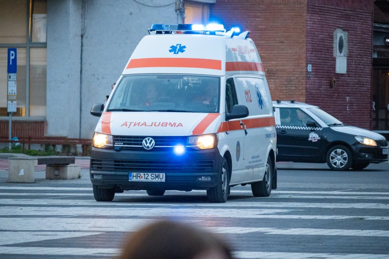 A vörös hőségriadó miatt a mentőegységek készültségének fokozását is kéri az egészségügyi minisztérium