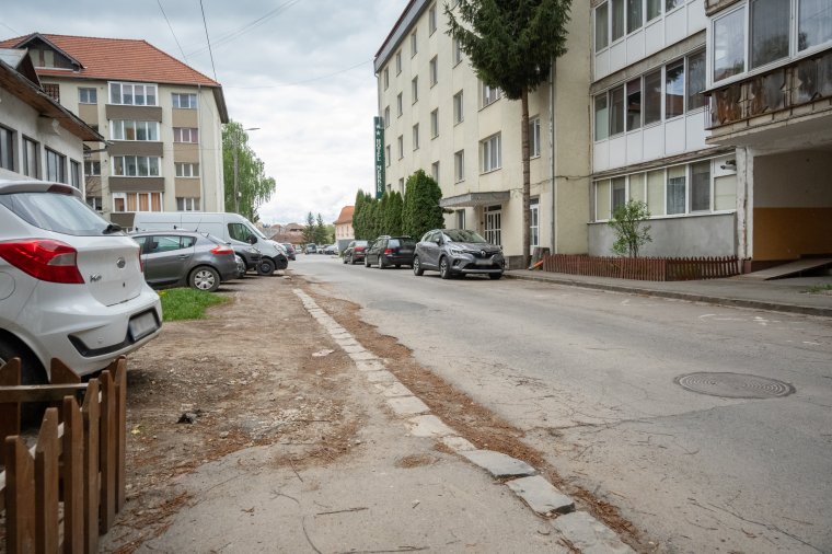 Nyári útkarbantartás kevesebb pénzből Csíkszeredában