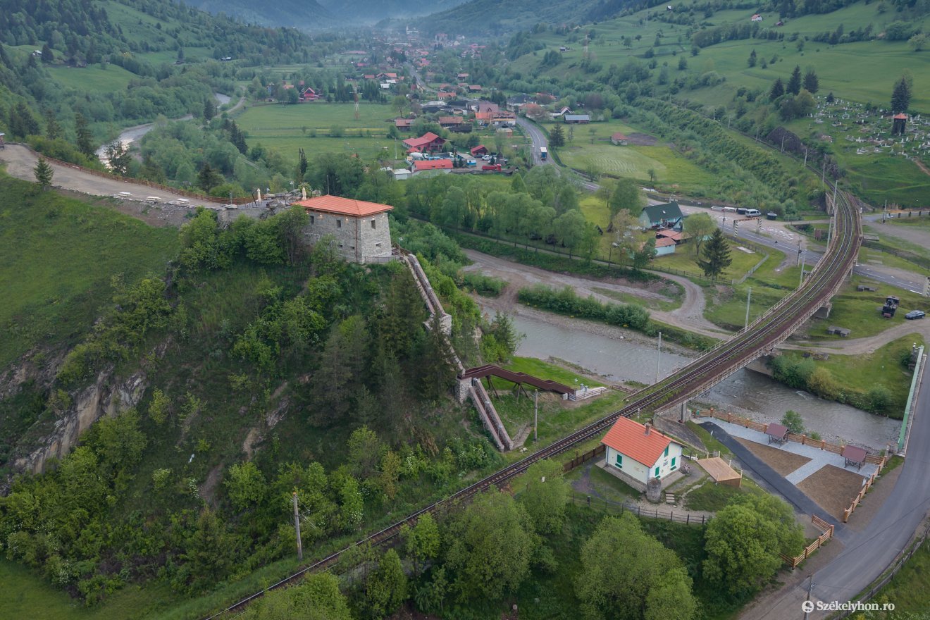 Bethlen–Rákóczi-várat a Bákó megyei Gyimesbükkön