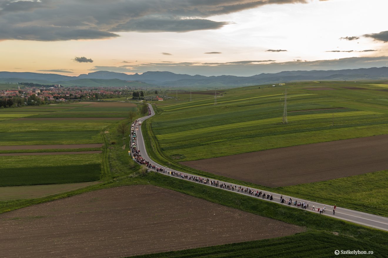 &bullet;  Fotó: Pinti Attila