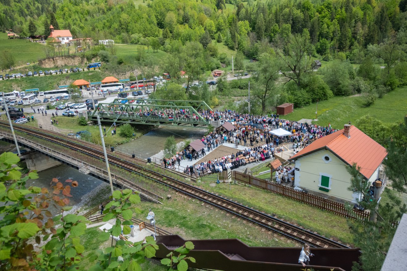 A második gyimesbükki csoda: felavatták az újjáépített Rákóczi-várat