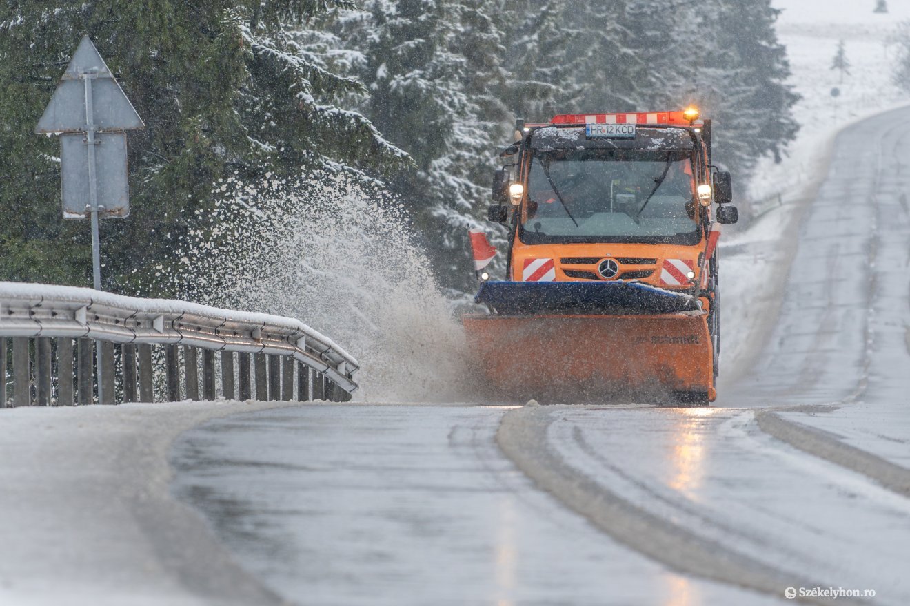 &bullet;  Fotó: Pinti Attila