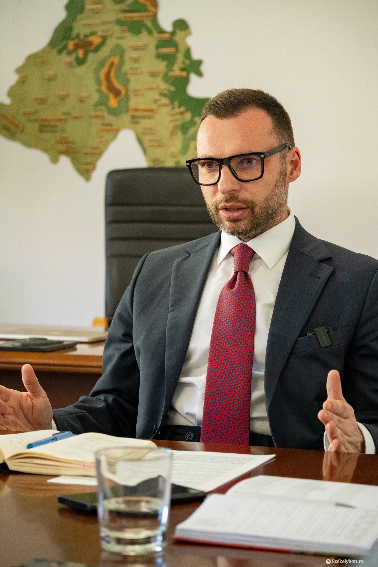 Bíró Barna Botond, Hargita Megye Tanácsának elnöke: óriási felelősségük van azoknak, akik Parajd esetében nyilatkoznak &bullet;  Fotó: Borbély Fanni