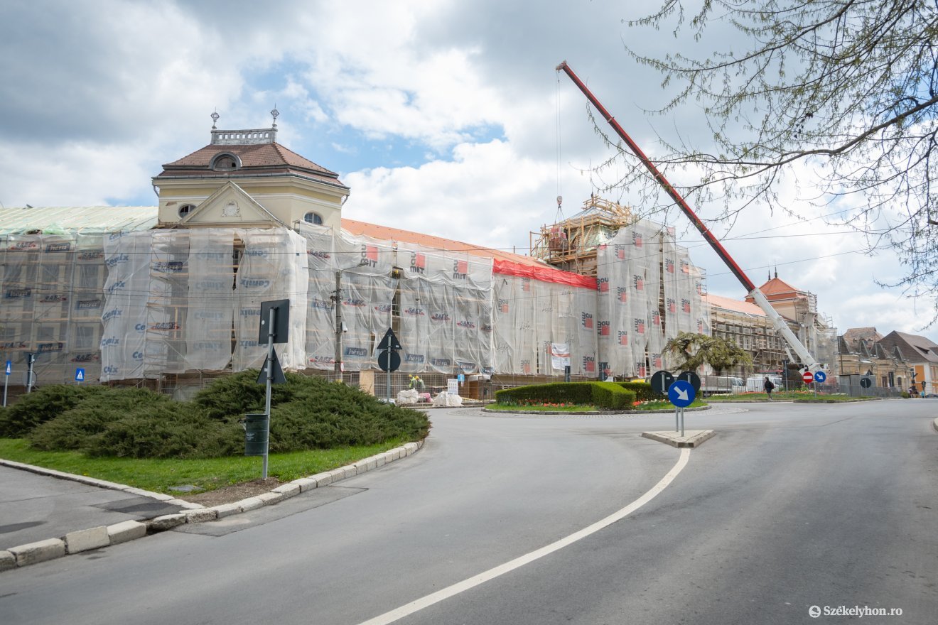 &bullet;  Fotó: Borbély Fanni