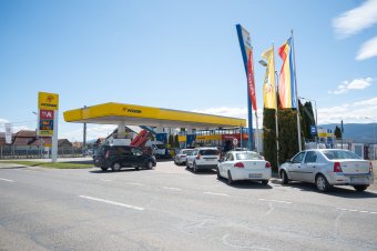 Nem elég hogy hiány merült fel, tovább drágul az üzemanyag