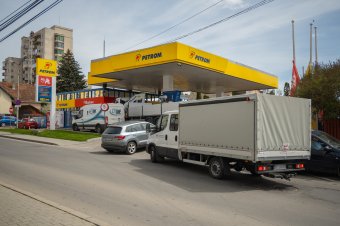 Elfogadta a szenátus a gázolaj jövedéki adójának ideiglenes csökkentését