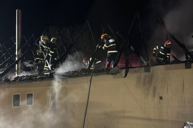 Lakóház gyulladt ki Kibéden - egy nő pánikrohamot kapott