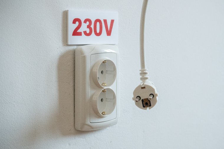 Fogyasztók százai maradtak villanyáram nélkül az erős szél miatt