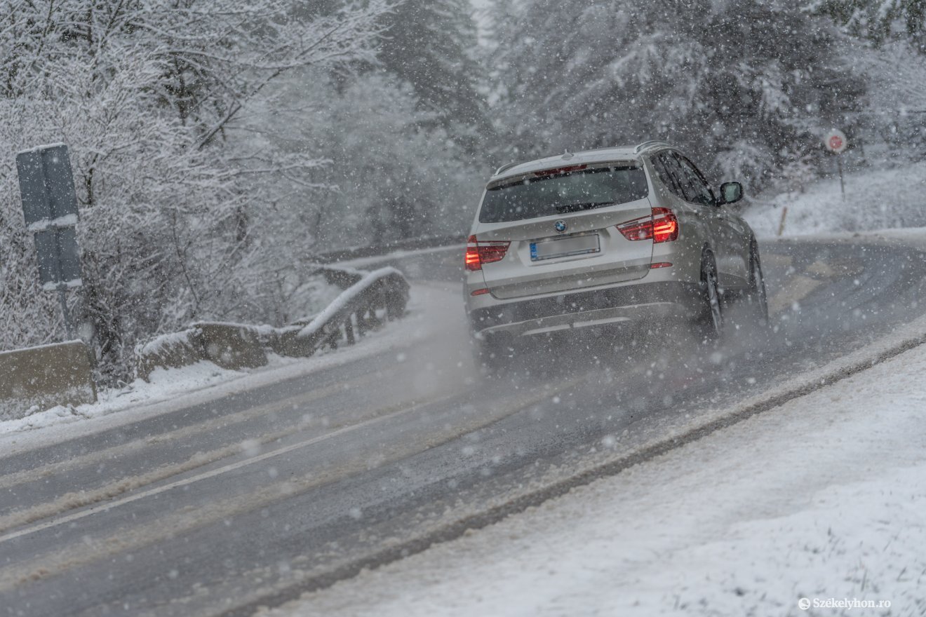 &bullet;  Fotó: Pinti Attila