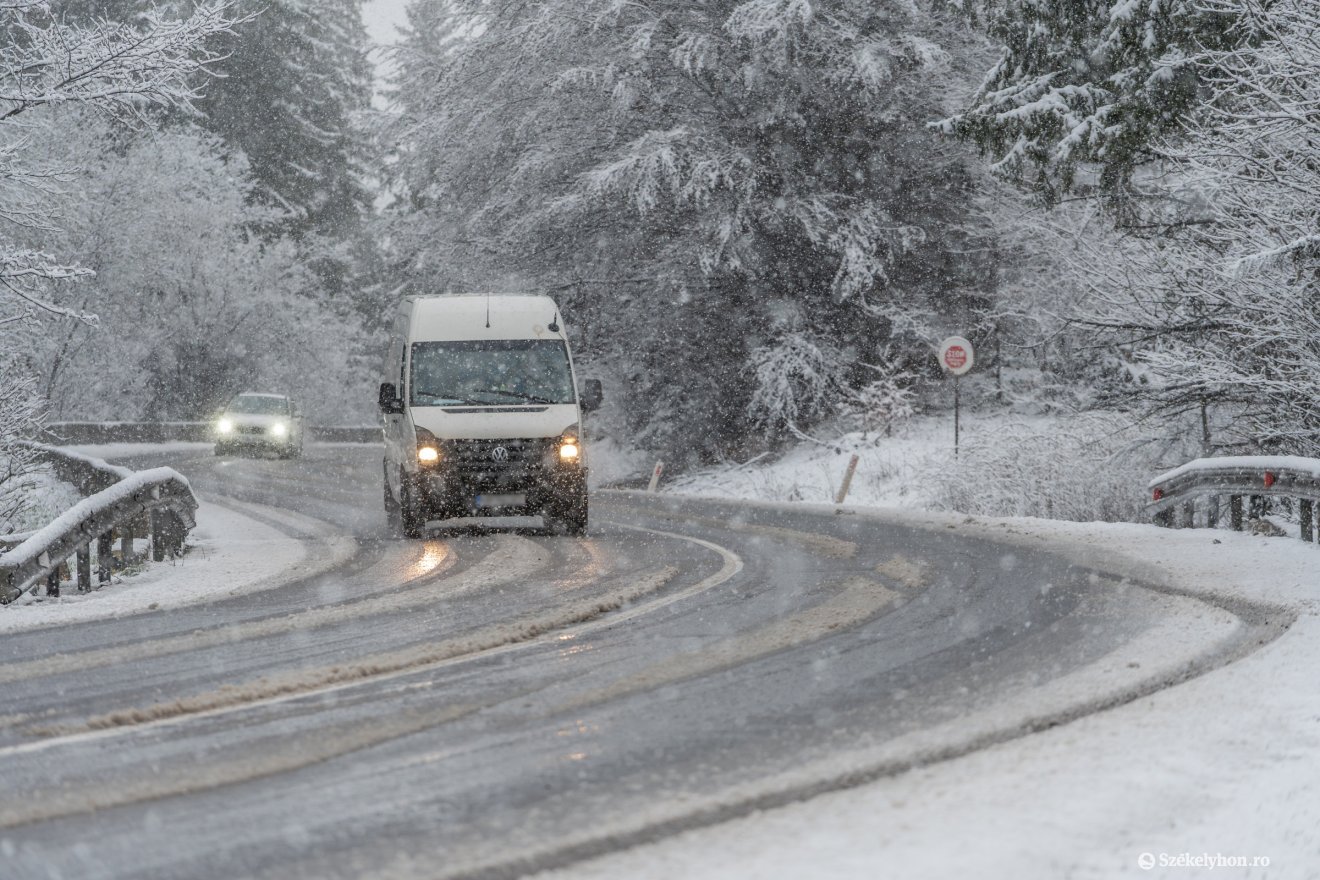 &bullet;  Fotó: Pinti Attila