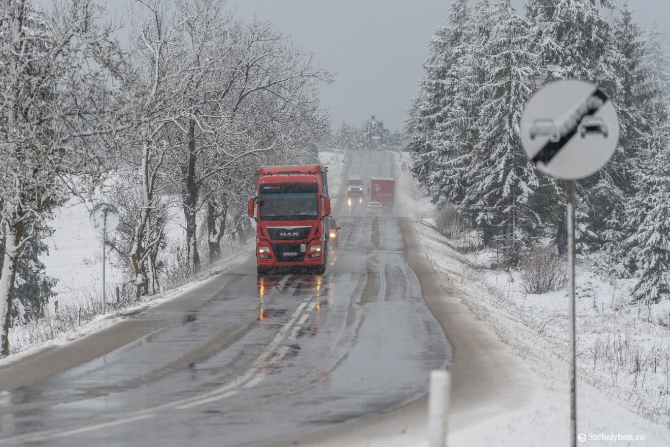 &bullet;  Fotó: Pinti Attila