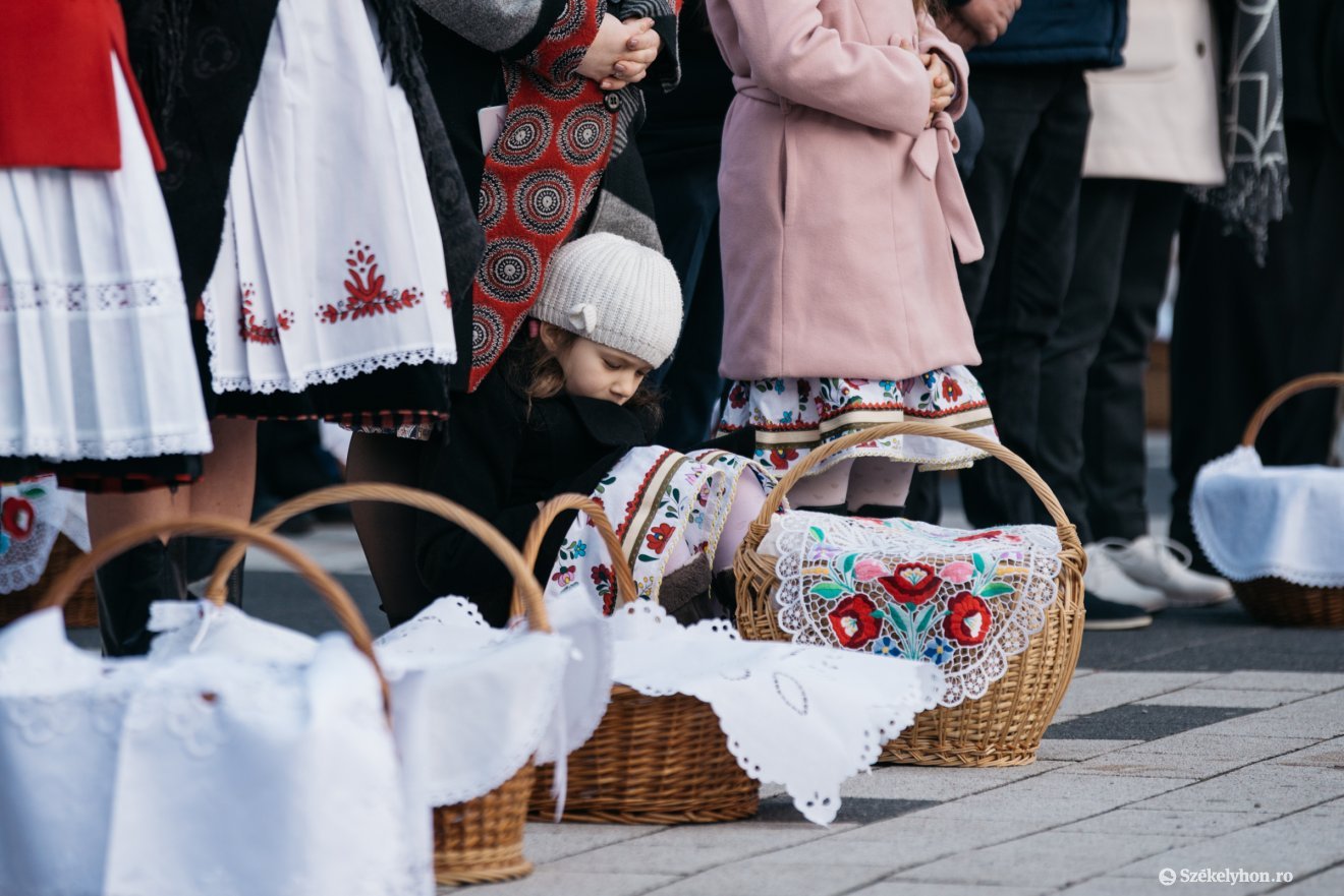 &bullet;  Fotó: Olti Angyalka