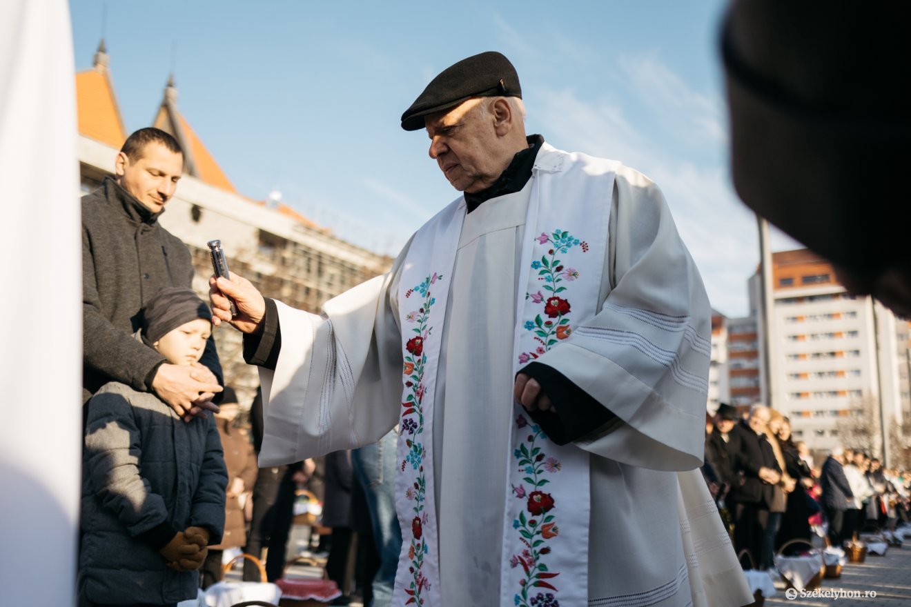 &bullet;  Fotó: Olti Angyalka