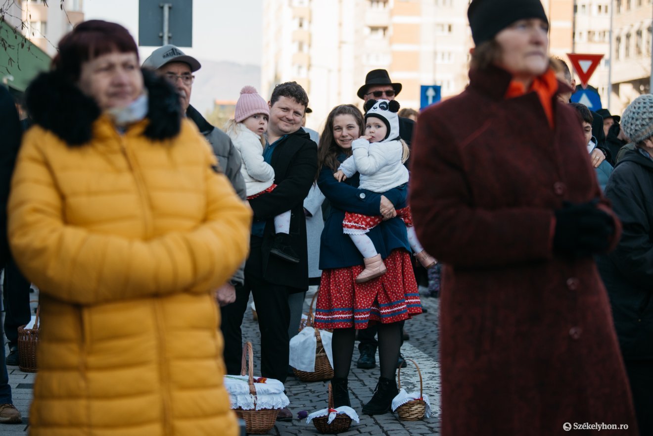 &bullet;  Fotó: Olti Angyalka