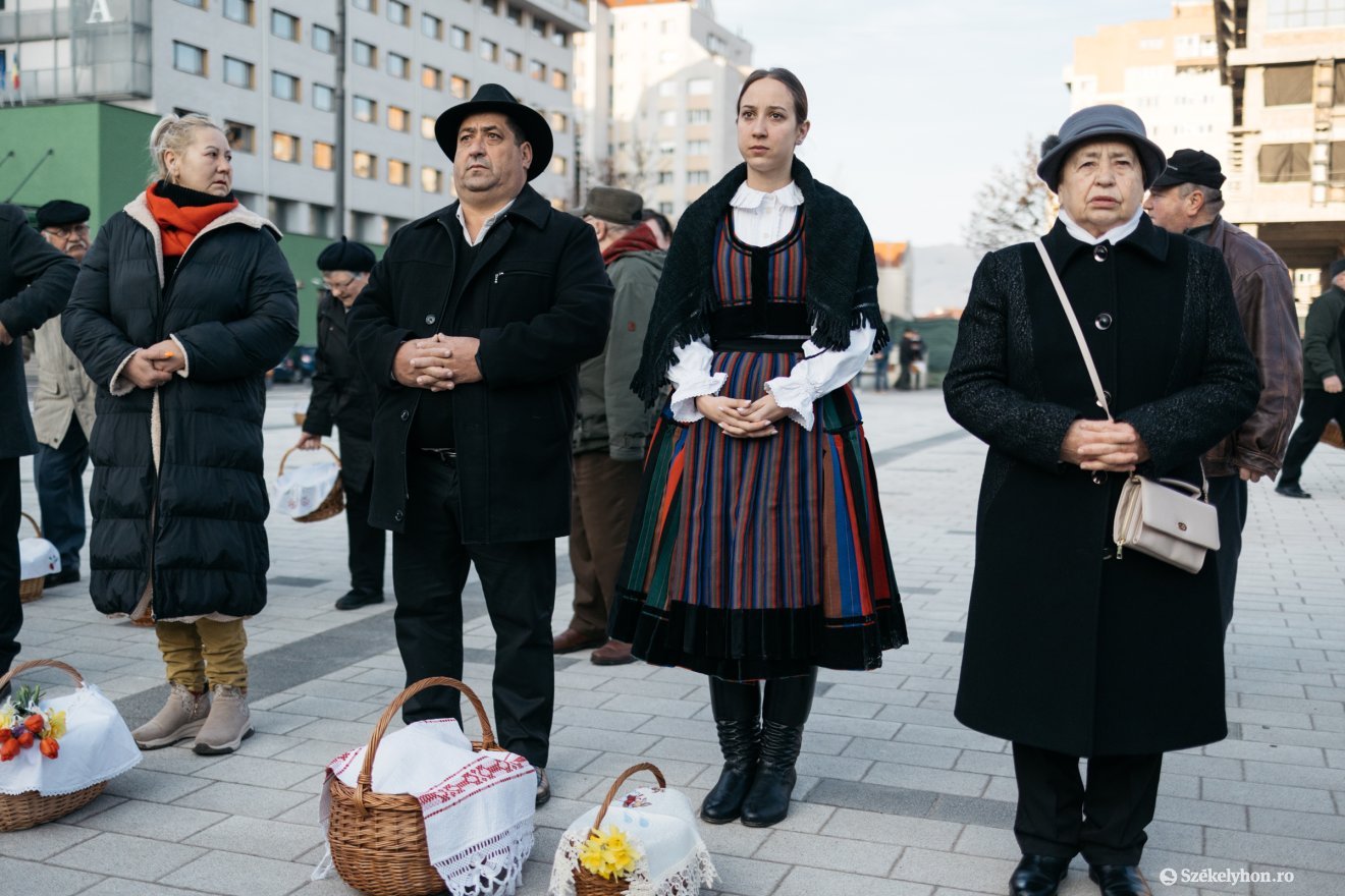 &bullet;  Fotó: Olti Angyalka