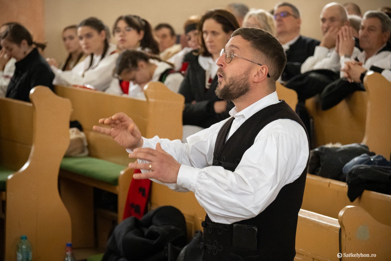 &bullet;  Fotó: Borbély Fanni