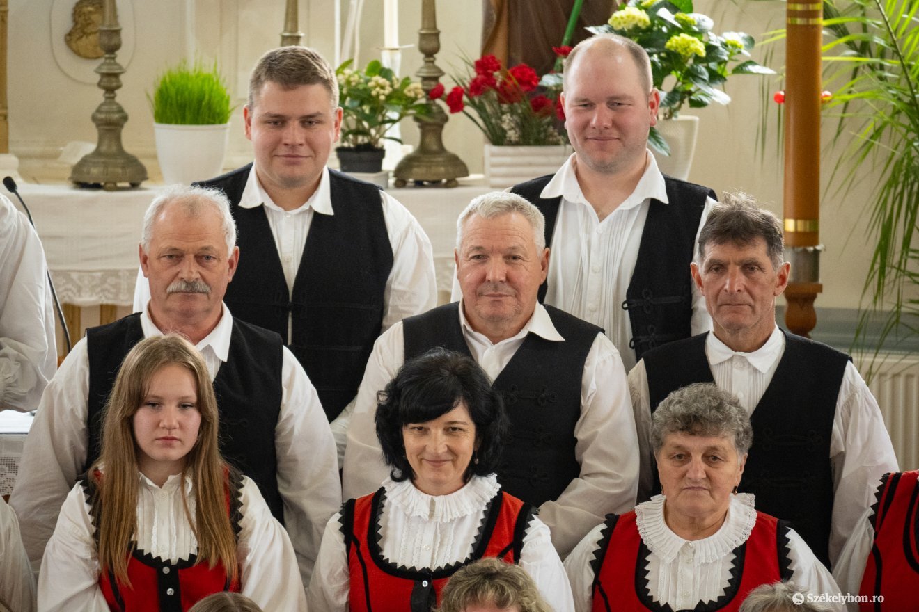 &bullet;  Fotó: Borbély Fanni