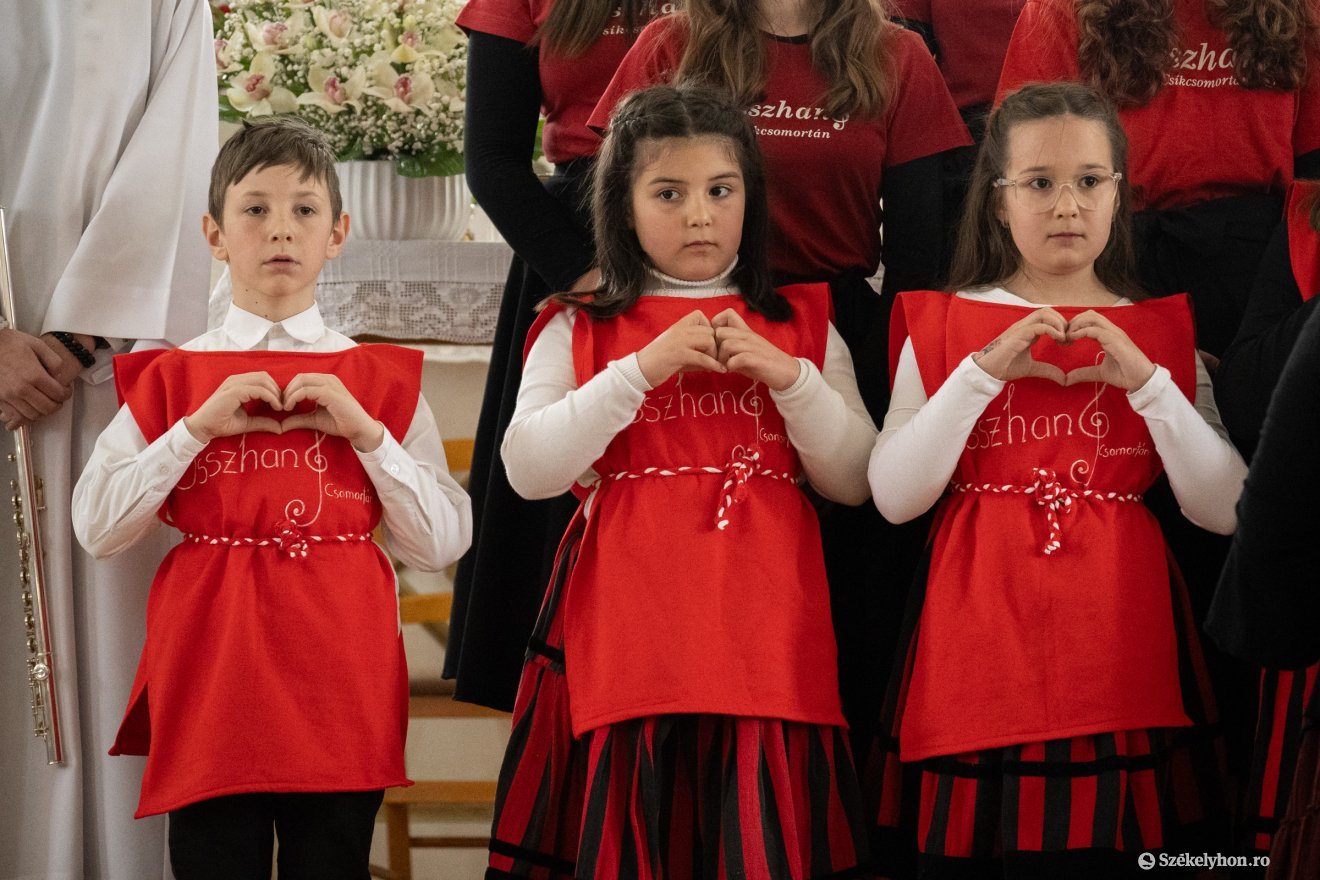 &bullet;  Fotó: Borbély Fanni