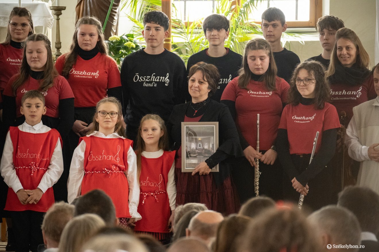 &bullet;  Fotó: Borbély Fanni