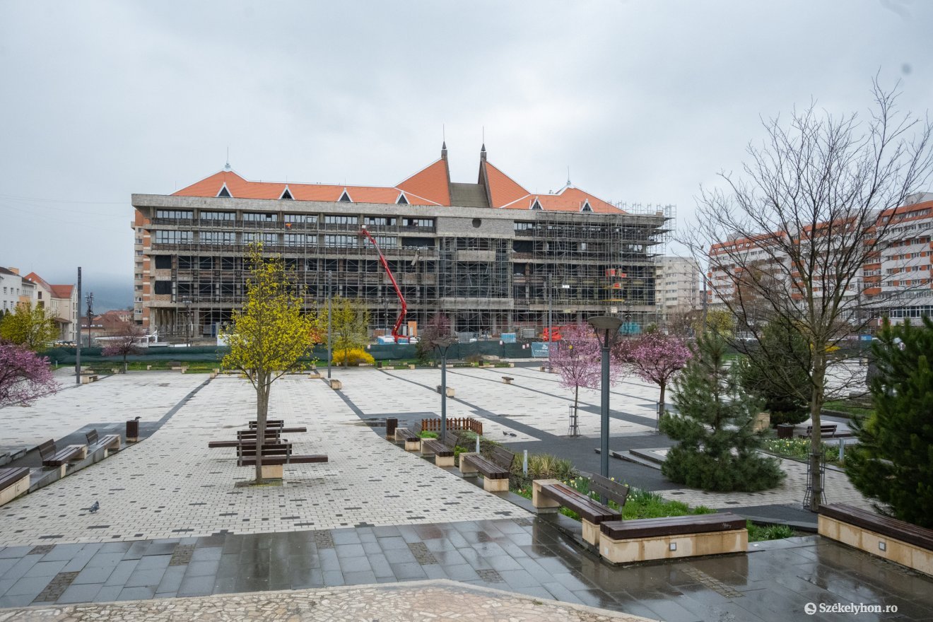 &bullet;  Fotó: Borbély Fanni