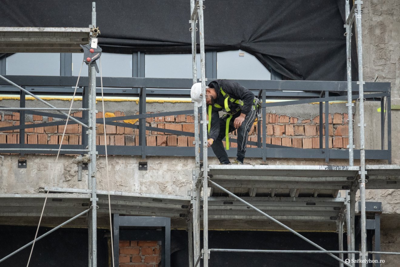 &bullet;  Fotó: Borbély Fanni