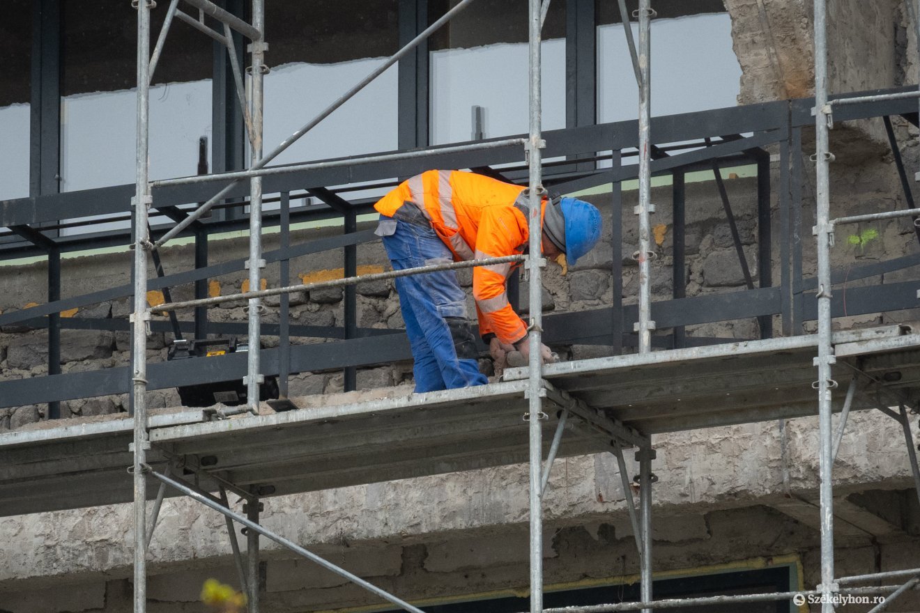 &bullet;  Fotó: Borbély Fanni