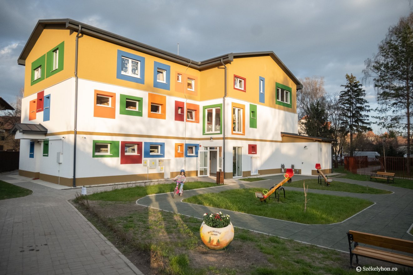 &bullet;  Fotó: Borbély Fanni