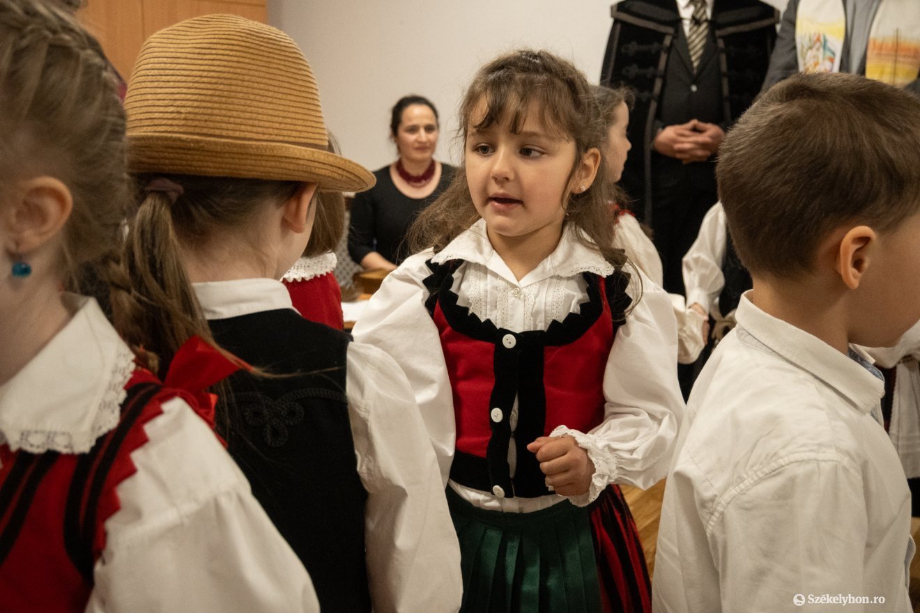 &bullet;  Fotó: Borbély Fanni