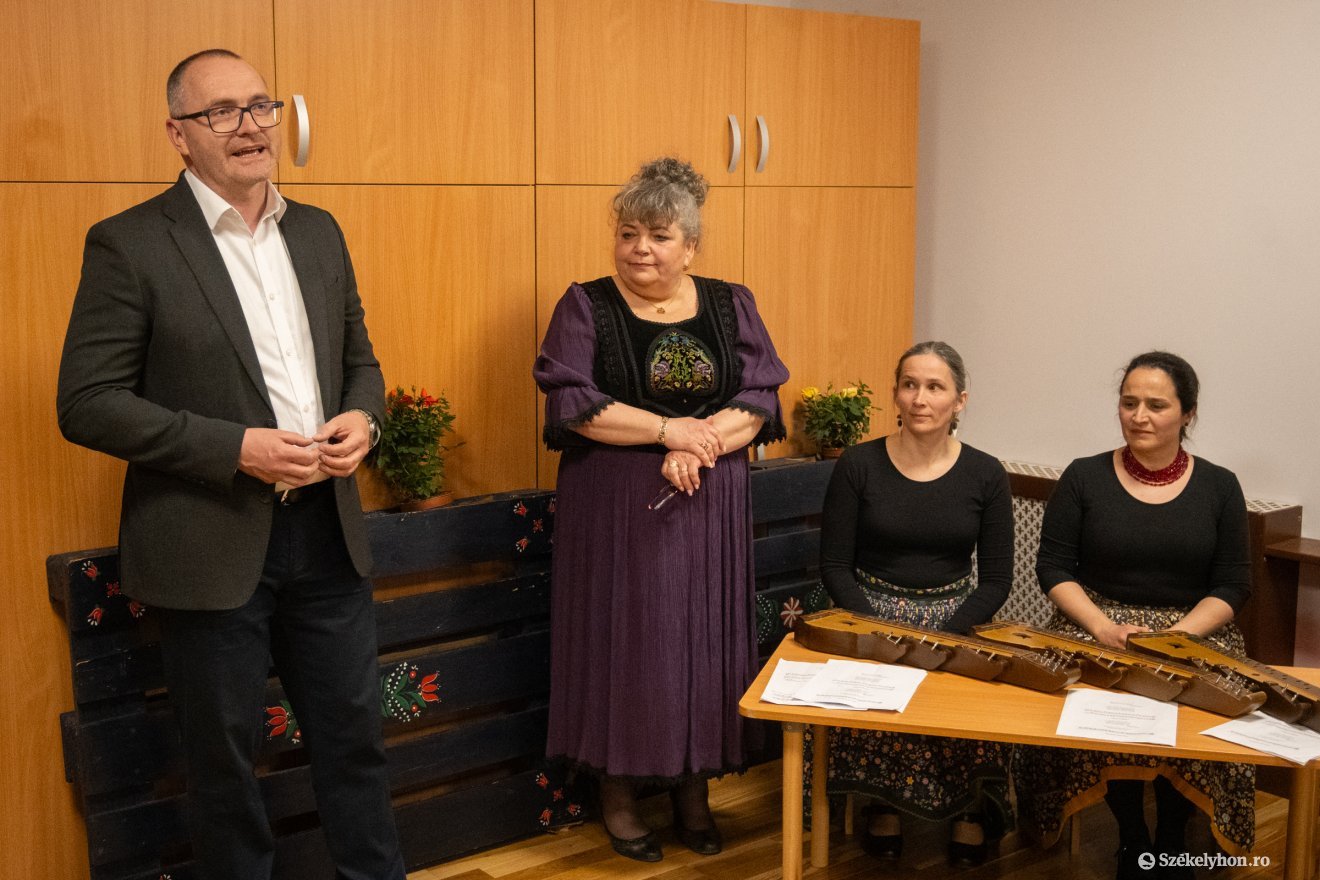 &bullet;  Fotó: Borbély Fanni