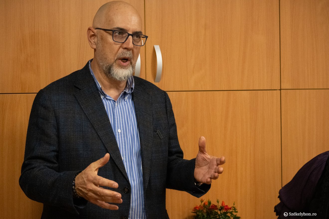 &bullet;  Fotó: Borbély Fanni