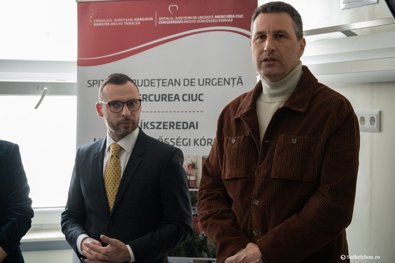 Tánczos Barna: a pályázati forrásból beszerzett gépek nem maradnak kihasználatlanul, hanem valóban szolgálják a betegellátást. &bullet;  Fotó: Borbély Fanni