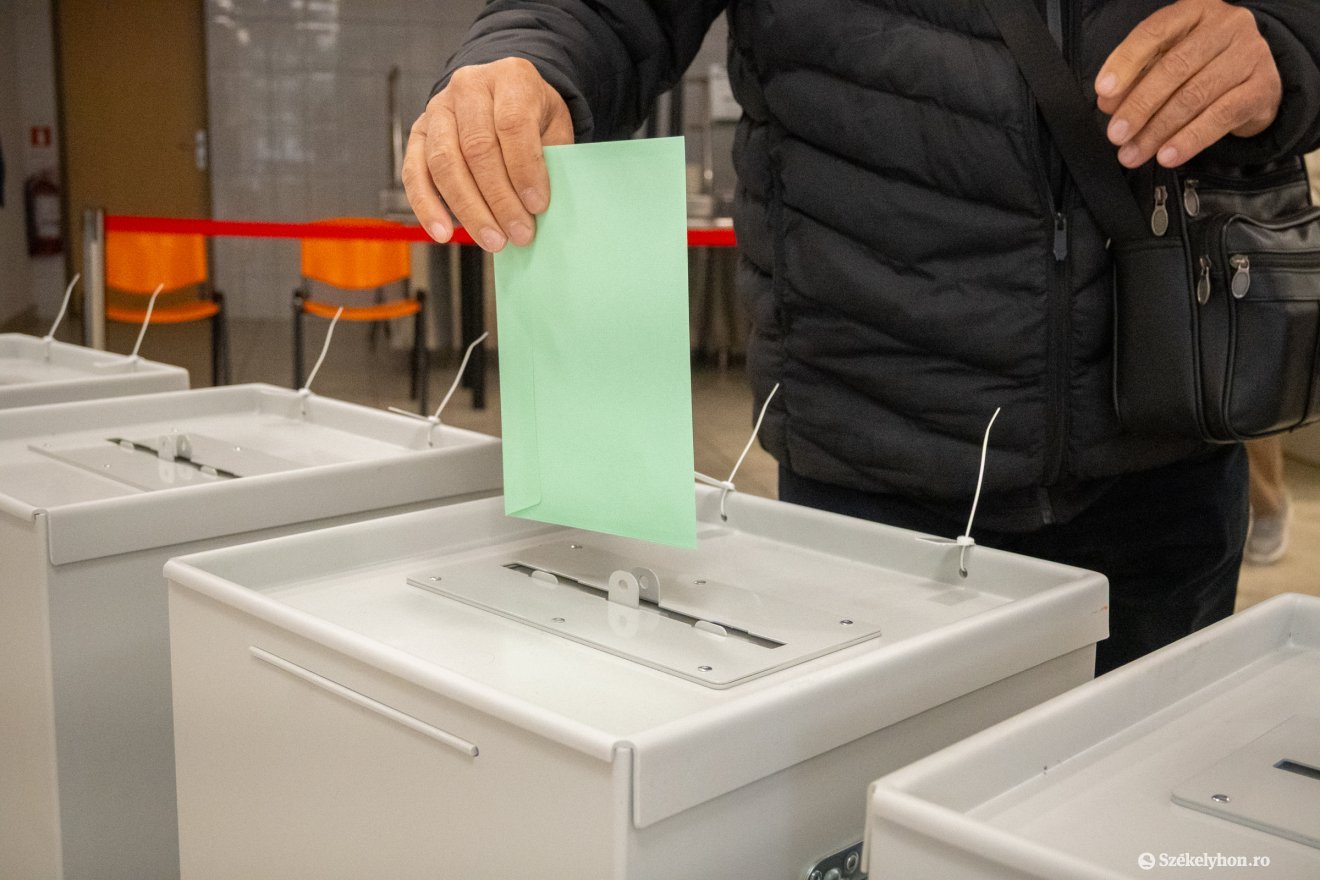 &bullet;  Fotó: Borbély Fanni