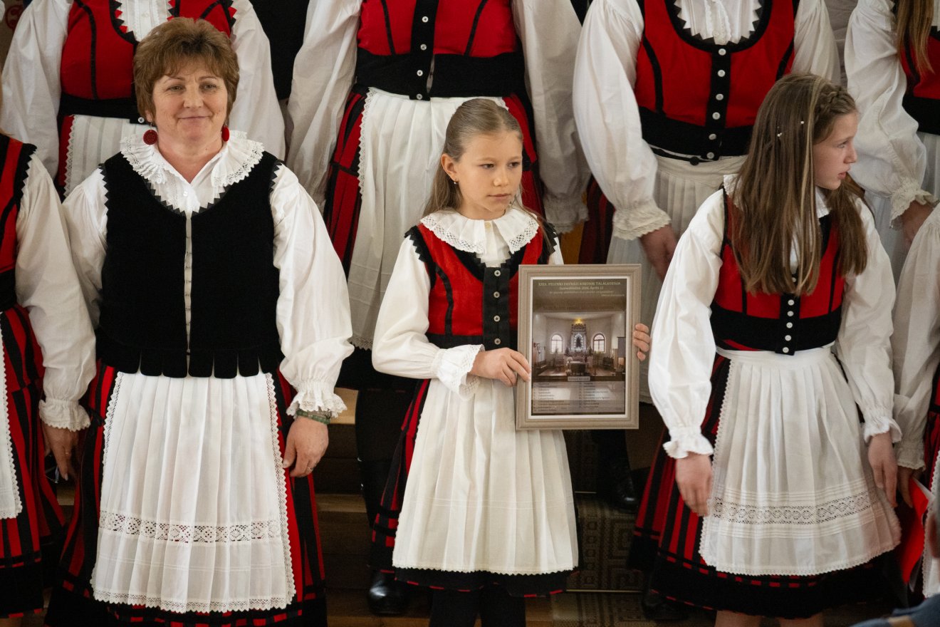 Felcsíki Egyházi Kórustalálkozó Gyimesfelsőlokon: több mint hatszázan énekeltek együtt