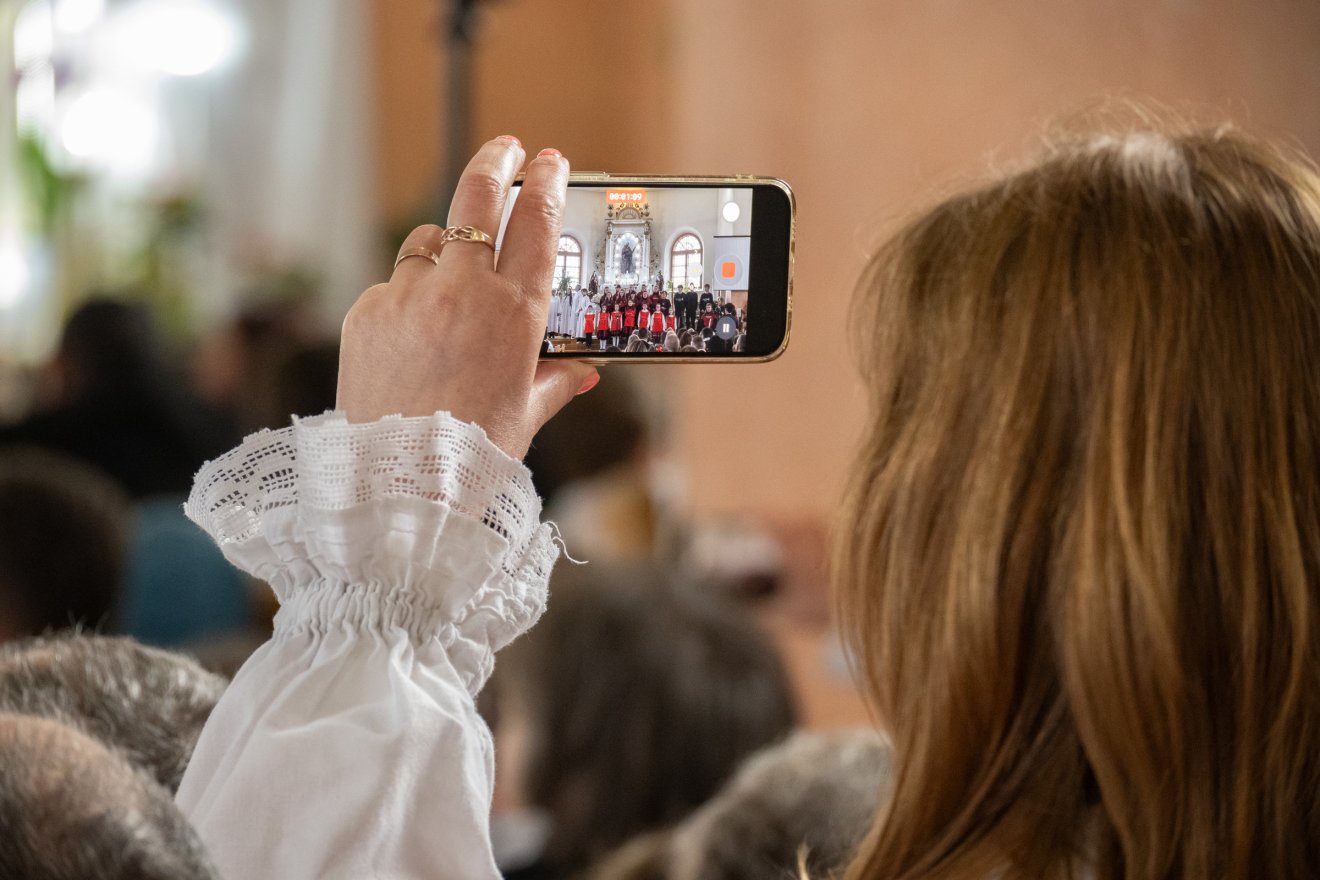 Felcsíki Egyházi Kórustalálkozó Gyimesfelsőlokon: több mint hatszázan énekeltek együtt
