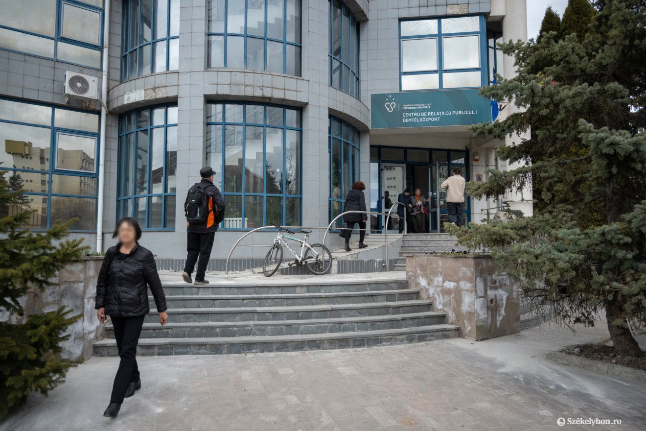 &bullet;  Fotó: Borbély Fanni